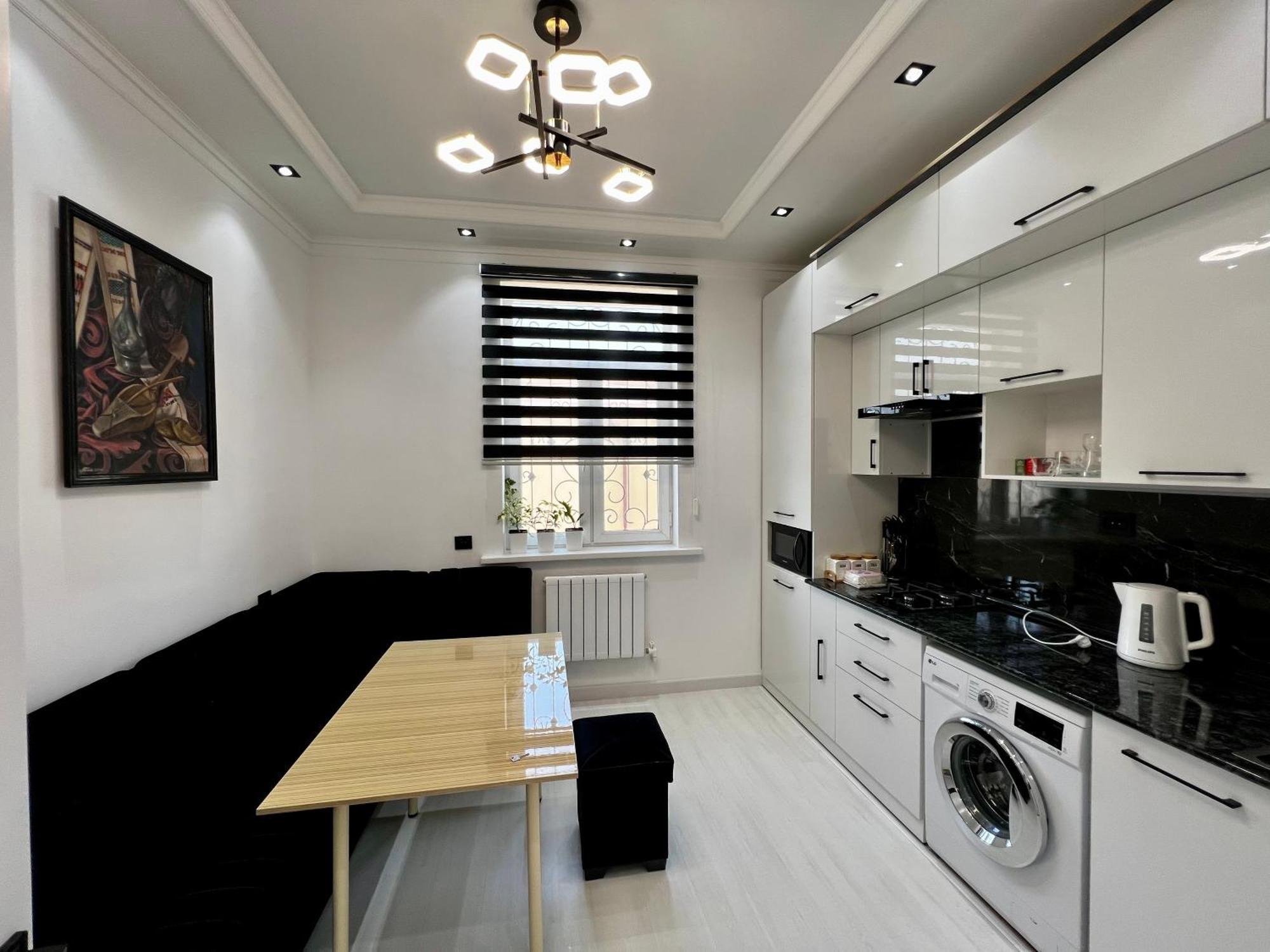 New Apartment Near The Savitsky Museum And Central Bazaar Nukus Eksteriør billede